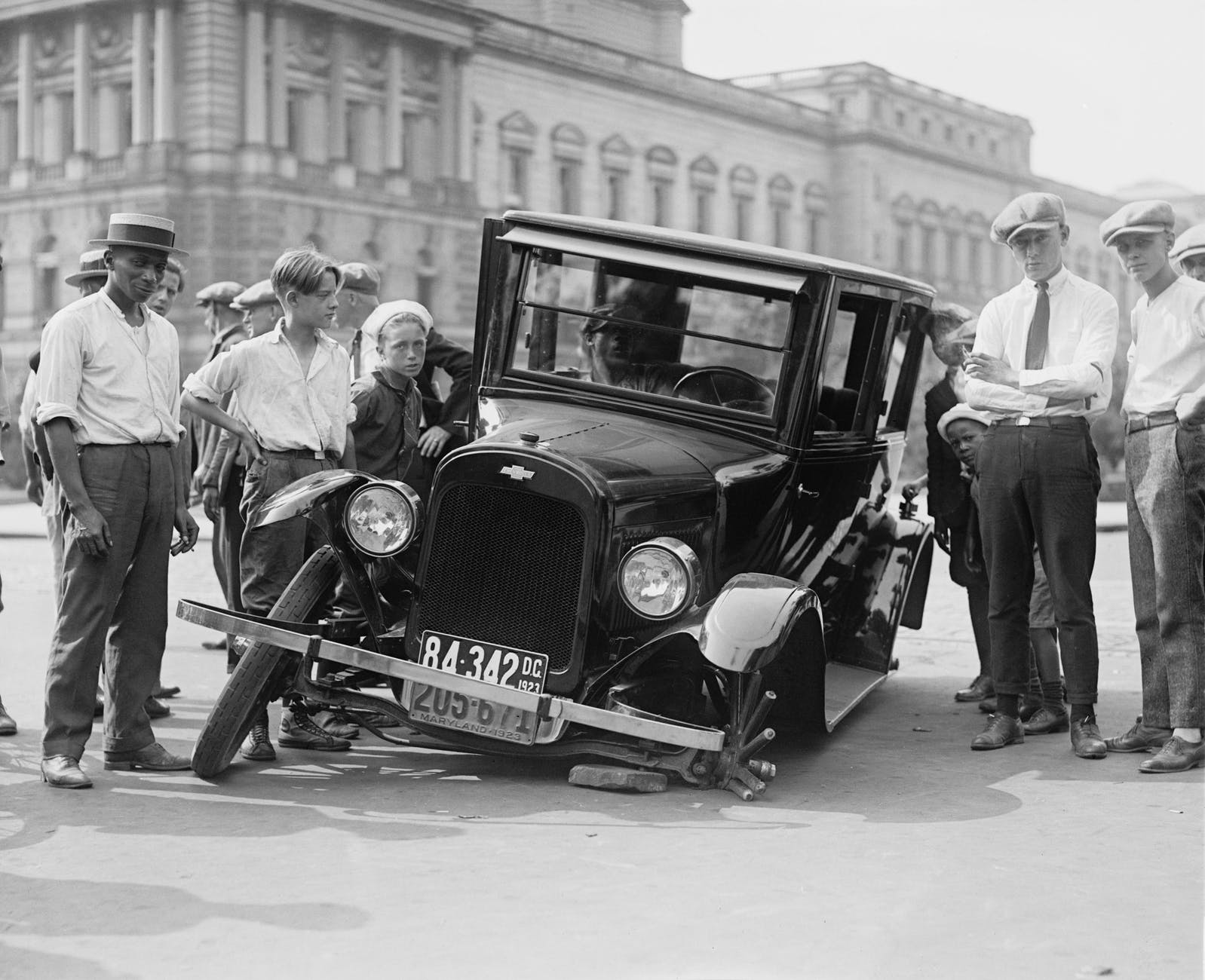vintage car wrecked grayscale photo