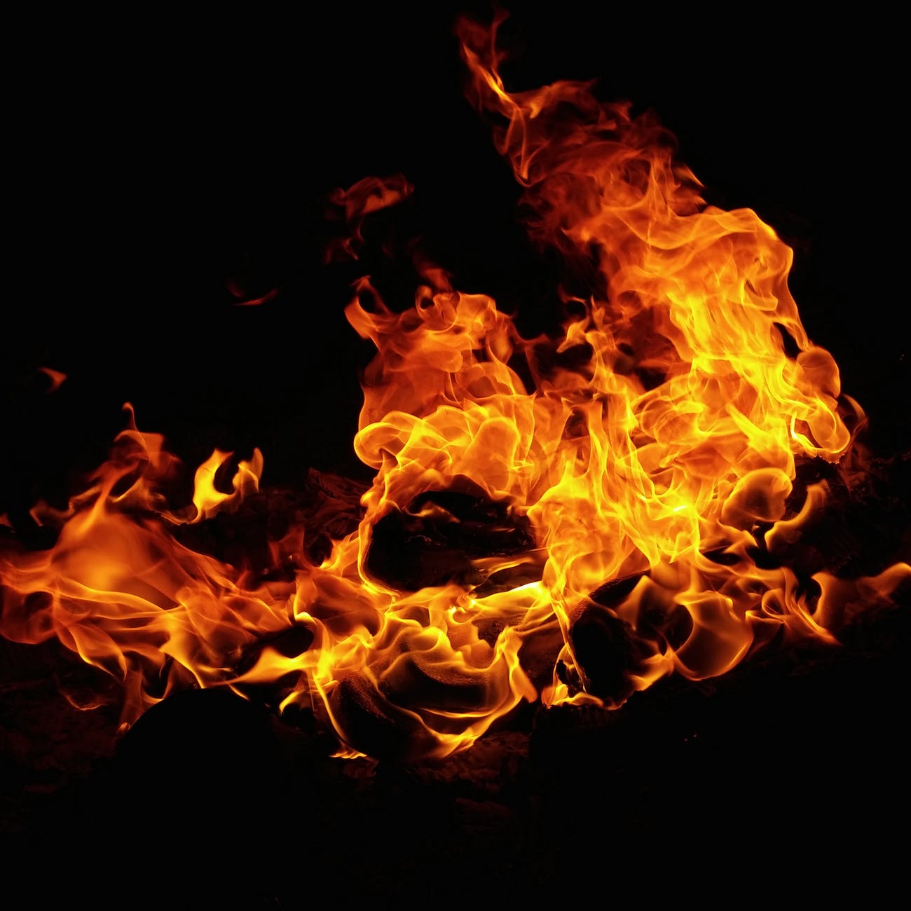 photograph of a burning fire